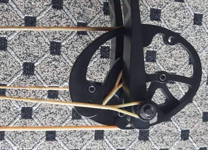 Invicta compound bow full kit ready A to Z all