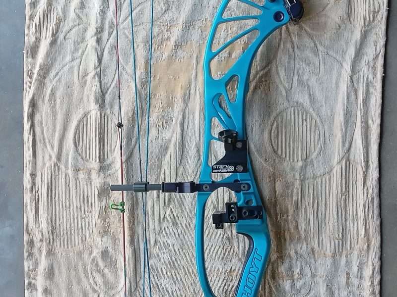 Hoyt prevail 37 Svx for sale