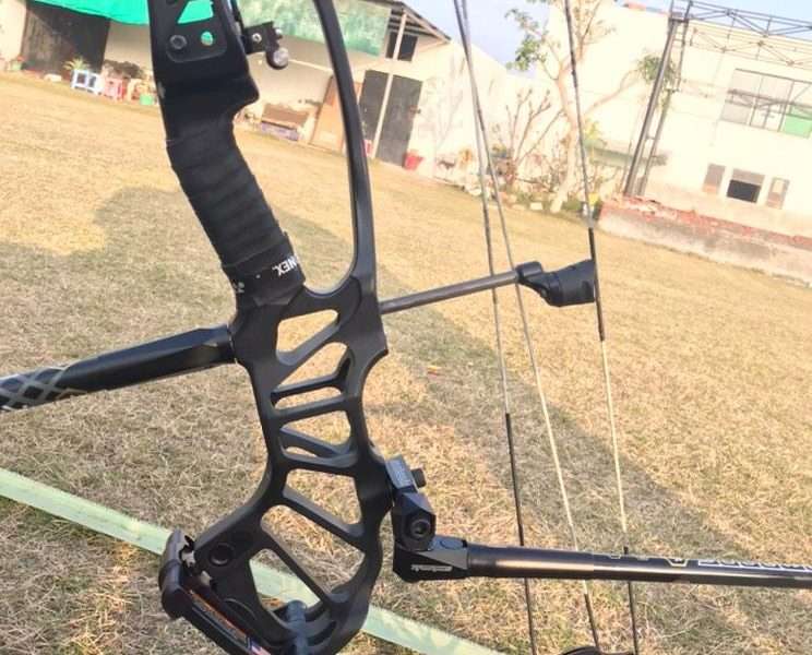 Invicta bow Drow 28.5se 30